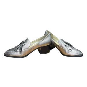 Marc Fisher Women's Size 9 1/2 Phylicia Tassel Heel Loafer Metallic Pewter Shoes